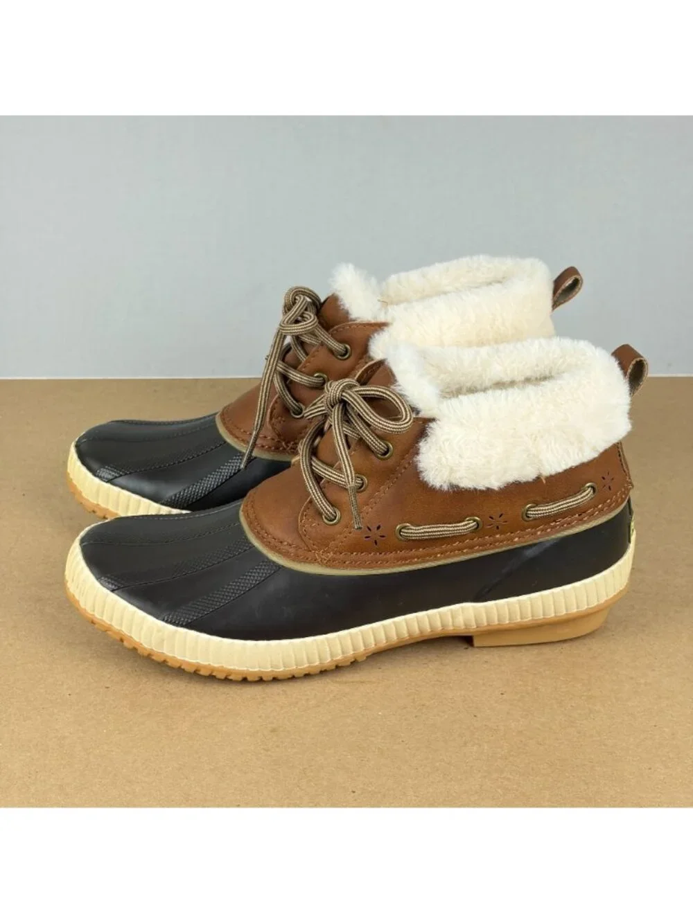 Jambu JSport Mary Faux Fur Lined Duck Boots Womens 8 Black Brown Cream Lace Up